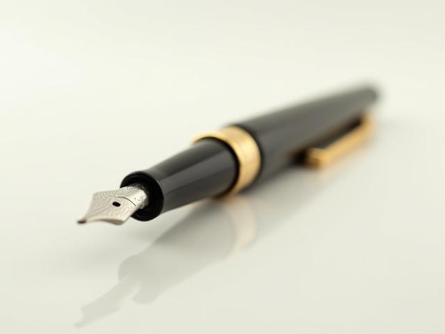 Restored vintage fountain pen, gleaming and new